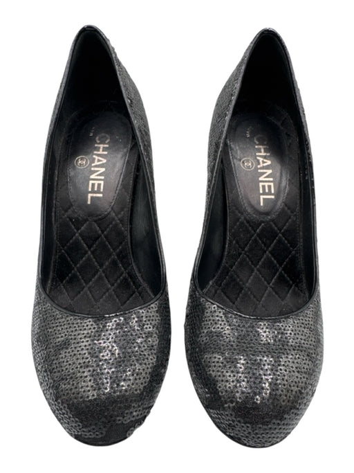 Chanel Shoe Size 38 Black Satin All Over Sequins Round Toe Satin Heel Logo Pumps Black / 38