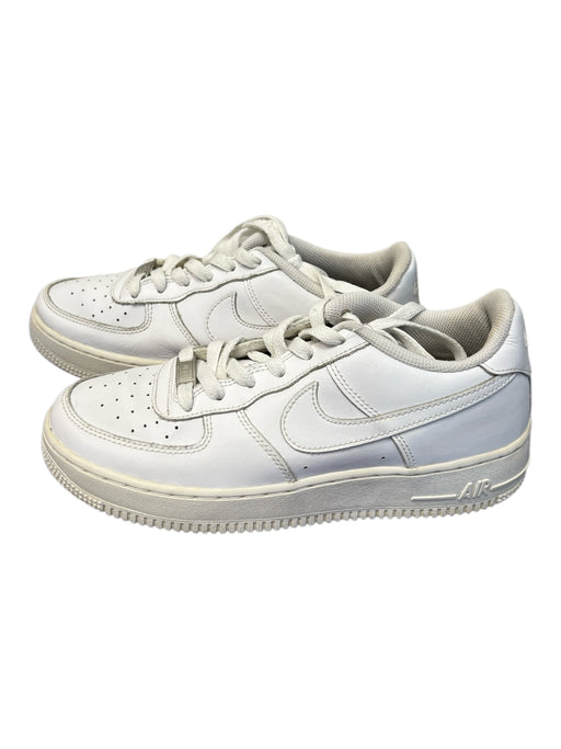 Nike Shoe Size 7 White Leather Lace Up Low Top Round Toe Sneaker Shoes White / 7