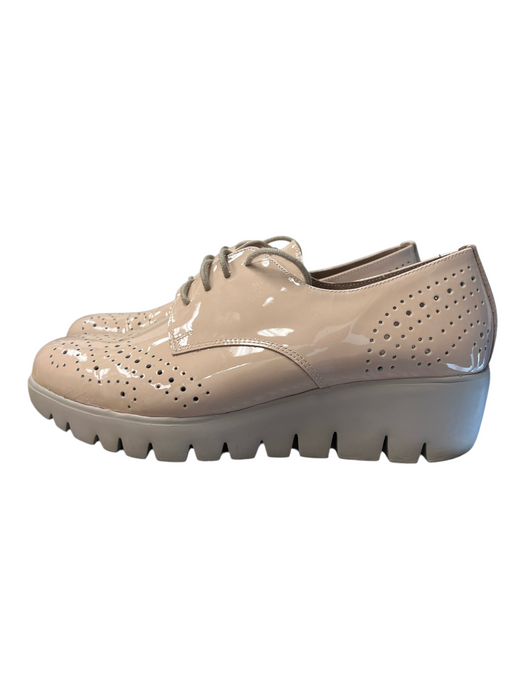 Wondersfly Shoe Size 38 Pink Patent Leather Almond Toe Perforated Platform Shoes Pink / 38