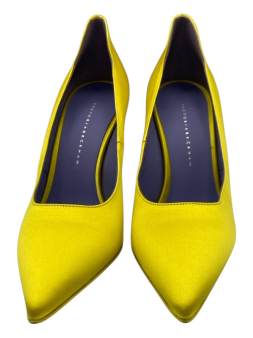 Victoria Beckham Shoe Size 38 Yellow Satin Pointed Toe Pumps Yellow / 38