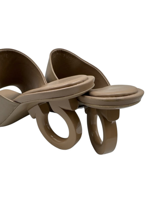 Ferragamo Shoe Size 9.5 Beige Leather Peep Toe Round Heel Mules Beige / 9.5