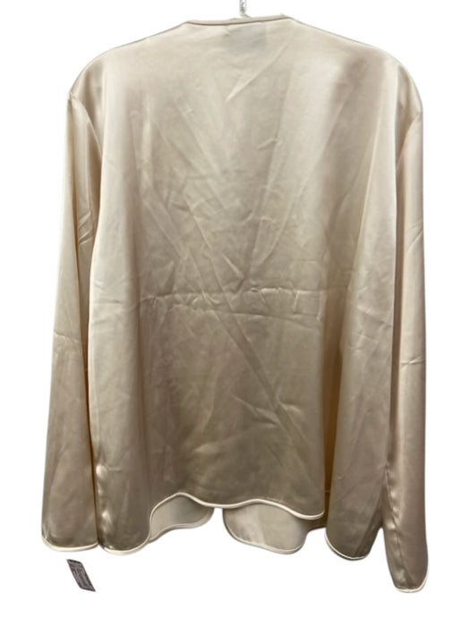 Tuckernuck Size XXL Cream White Polyester Long Sleeve Frog Buttons Satin Top Cream White / XXL
