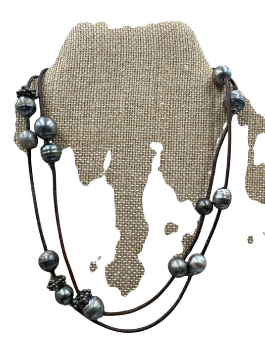Gray & Brown Pearl Leather Cord Beaded Toggle Clasp Necklace Gray & Brown