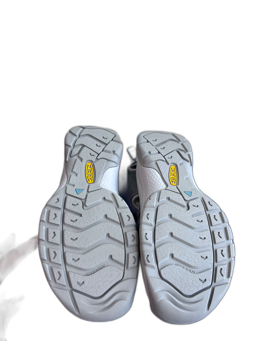 Keen Shoe Size 7.5 Grey Leather Upper Round Toe Adjustable Detail Sandal Shoes Grey / 7.5