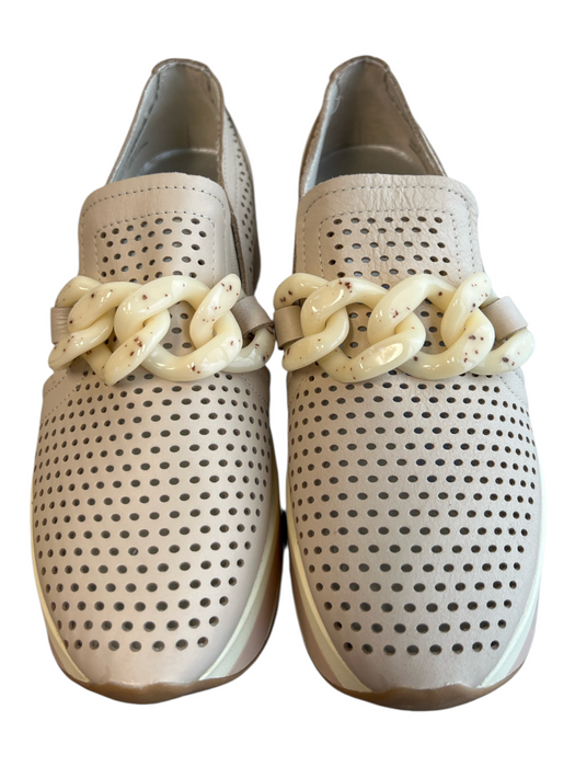 Dolce Vita Shoe Size 8 Beige Leather Chunky Chain Perforated Platform Shoes Beige / 8