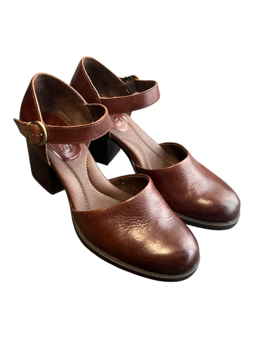 Born Shoe Size 6.5 Brown Leather Upper Balance Man Made Round Toe Shoes Brown / 6.5
