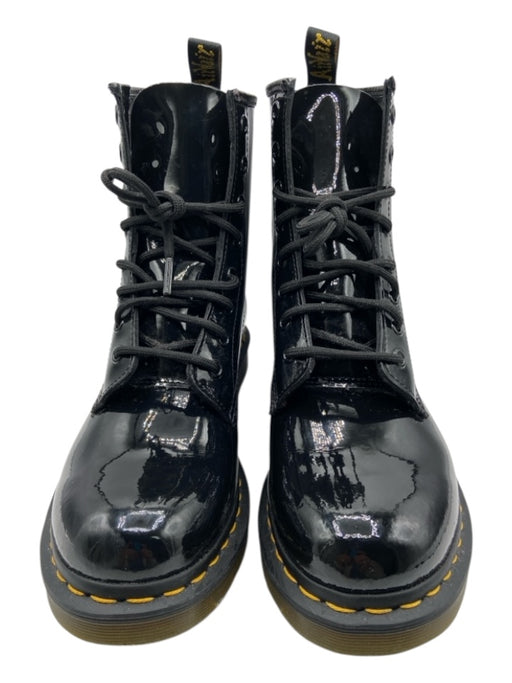 Dr Marten Shoe Size 9 Black Patent Leather round toe lace up Lug Sole Calf Boots Black / 9