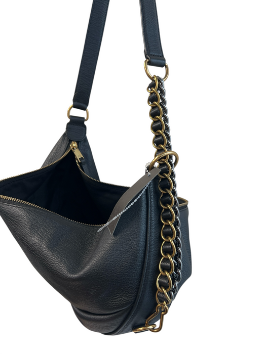 The Marc Jacobs Black Leather Chain Link Zip Close Gold Hardware Bag Black / M