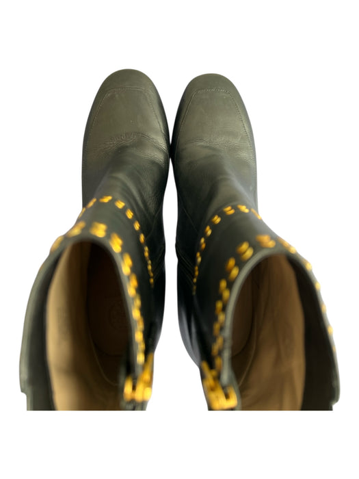 Tory Burch Shoe Size 8.5 Black Leather Upper round toe Gold Hardware Booties Black / 8.5