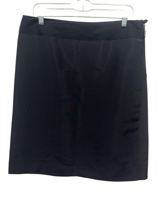 Akris Size 10 Black Silk Knee Length Side Zip Pencil Skirt Black / 10