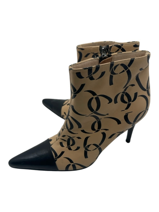 Chanel Shoe Size 37.5 Beige & Black Leather Pointed Toe Logo Print Booties Beige & Black / 37.5