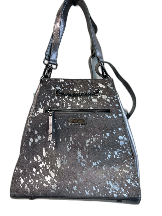 Sharif Silver Calf hair Shoulder Bag Metallic Front Zipper Drawstring Bag Silver / M