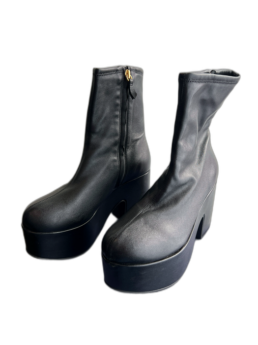 Larroude Shoe Size 8 Black Leather Side Zip Almond Toe Platform Chunky Boots Black / 8