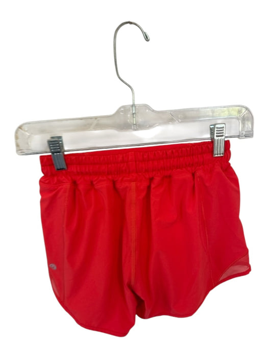 Lululemon Size 2 Red Polyester Zip Pockets Scrunch Waist Mesh Athletic Shorts Red / 2