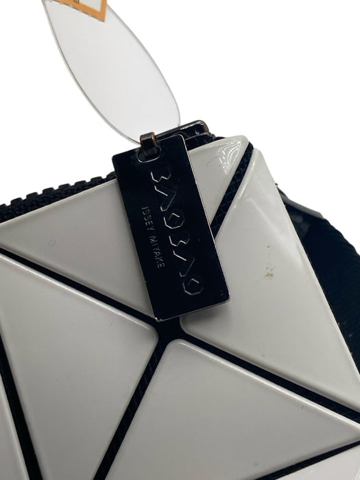 Bao Bao Issey Miyake White & Black PVC Foldable Geometric Zip Close Bag White & Black / S