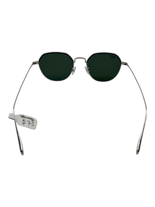Maui Jim Silver & Blue Metal Frame Mirrored Round Sunglasses Silver & Blue