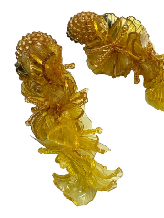 Oscar de la Renta Yellow Beaded Clip Ons Flowers drop Statement Earrings Yellow