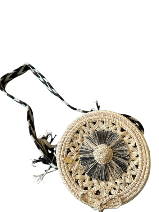 Soraya Hennessy Tan & black Straw Braided Strap Circle Toggle Canteen Bag Tan & black / S