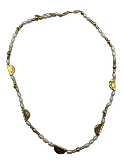 Gold & Pearl Metal Pearls Short Necklace Gold & Pearl