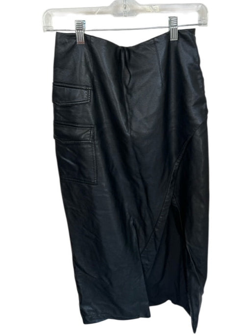 Nicholas Size 8 Black Vegan Leather High Waist Cargo Pockets Slit Midi Skirt Black / 8