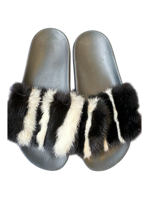 Givenchy Shoe Size 7.5 Black & White Fur Rubber Sole Slide Mules Black & White / 7.5