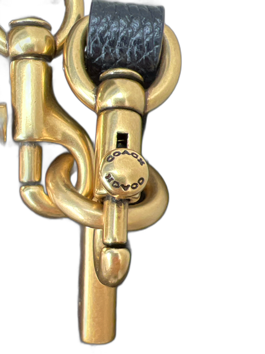 Coach Black Polished Pebbled Leather Fabric Lined Snap Closure shoulder bag Bag Black