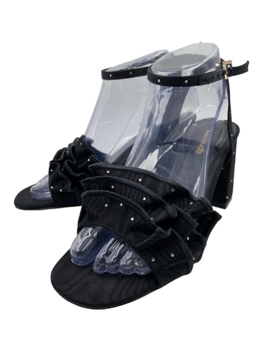 Larroude Shoe Size 6 Black & Silver leather sole Fabric Ruffle Sandals Black & Silver / 6