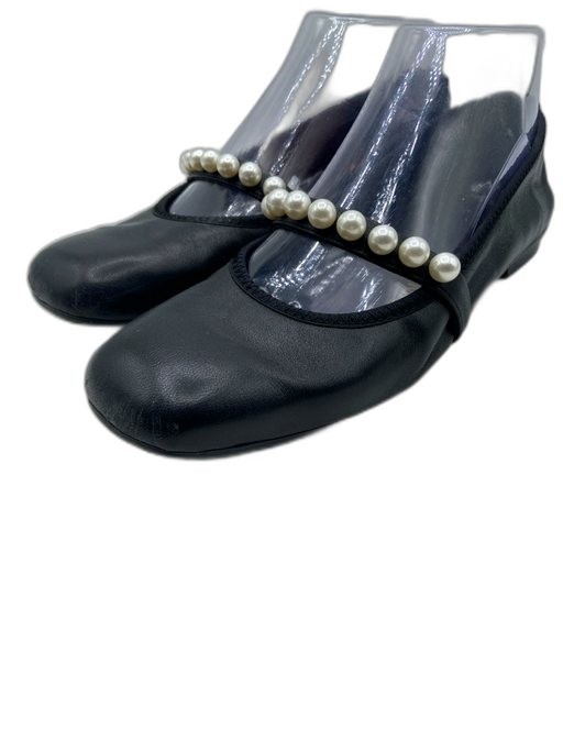 Stuart Weitzman Shoe Size 6B Black & White Leather Faux Pearl Strap Ballet Flats Black & White / 6B