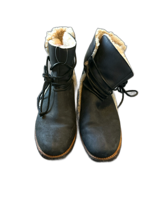 Ugg Shoe Size 10 Black Faux Leather & Canvas Faux Fur Lining Wrap Tie Booties Black / 10