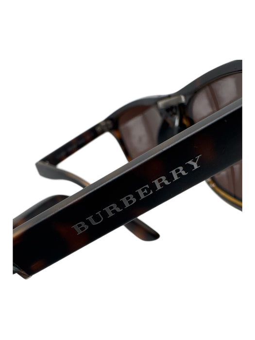 Burberry Dark Brown Plastic Tortoise Foldable Men's Sunglasses Dark Brown