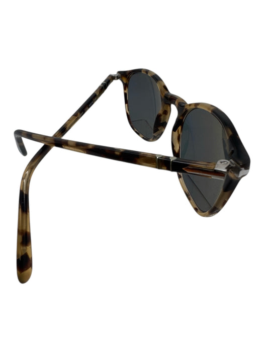 Persol Brown & Tan Plastic Tortoise Men's Sunglasses Brown & Tan