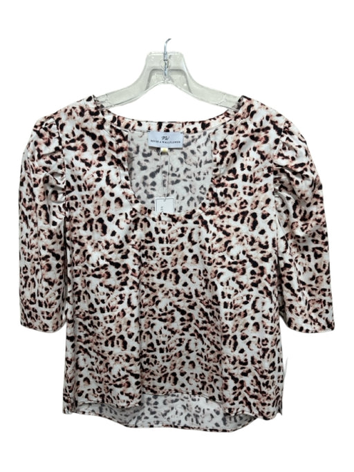 Never a Wallflower Size M White, Pink, Black Cotton U-Neck Animal Print Top White, Pink, Black / M