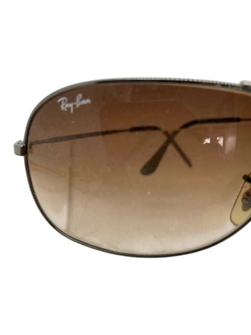 Ray Ban Brown Metal Gunmetal Hardware Gradient Lens Aviator Sunglasses Brown