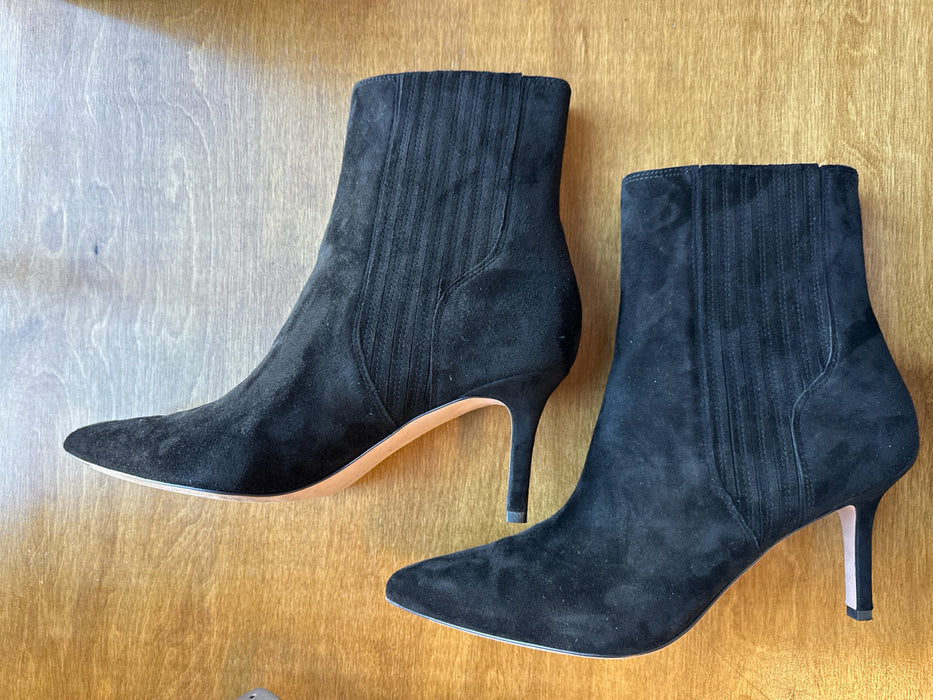 Veronica Beard Shoe Size 8.5 Black Suede Stiletto stretch sides Ankle Boots