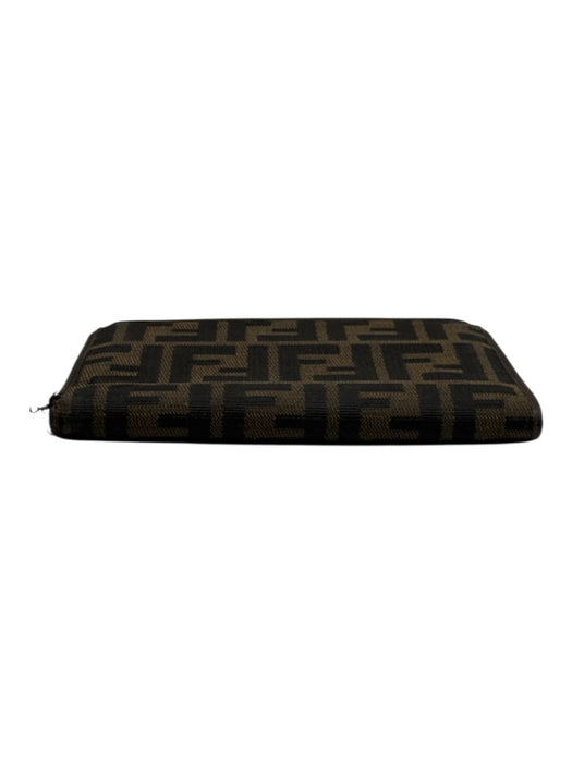 Fendi Brown Canvas & Leather Monogram Zucca Snap Button Close Coin pouch Wallets Brown