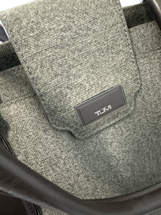 Tumi Gray Coated Canvas Leather trim Internal Compartments Multiple Pockets Bag Gray
