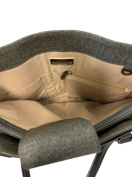 Tumi Gray Coated Canvas Leather trim Internal Compartments Multiple Pockets Bag Gray