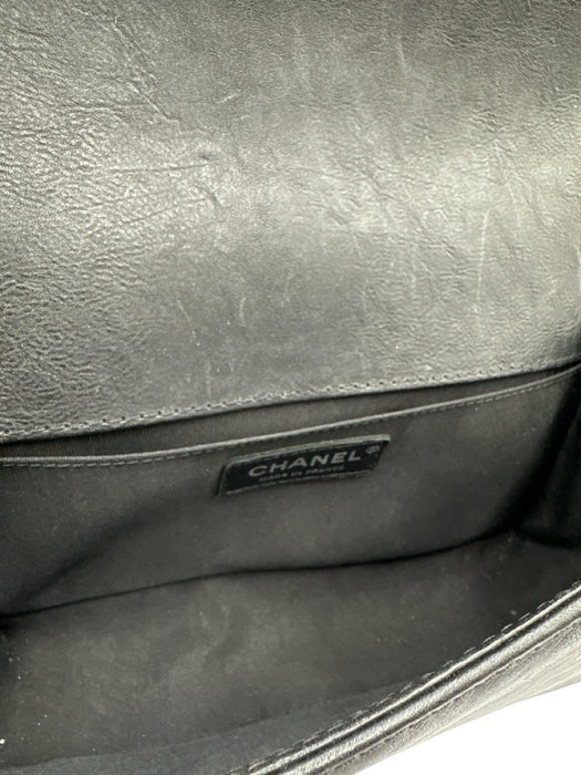 Chanel Black Leather Quilted Silver Tone Hardware Chain Detail Flap Over Bag Black / Small