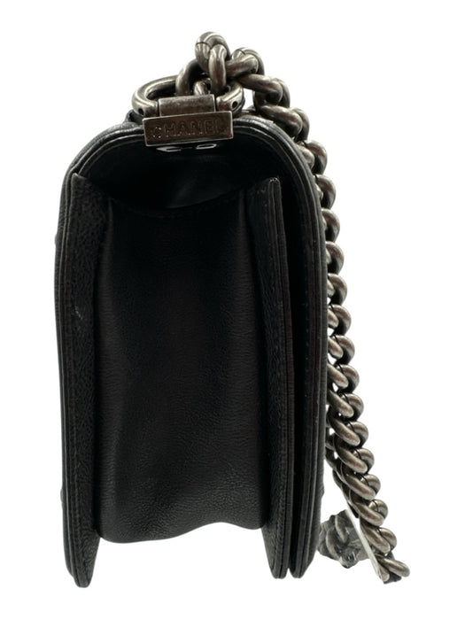 Chanel Black Leather Quilted Silver Tone Hardware Chain Detail Flap Over Bag Black / Small