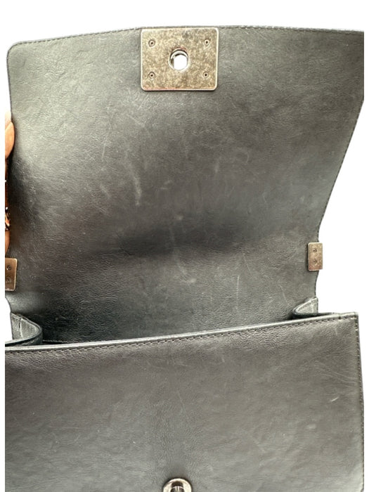 Chanel Black Leather Quilted Silver Tone Hardware Chain Detail Flap Over Bag Black / Small