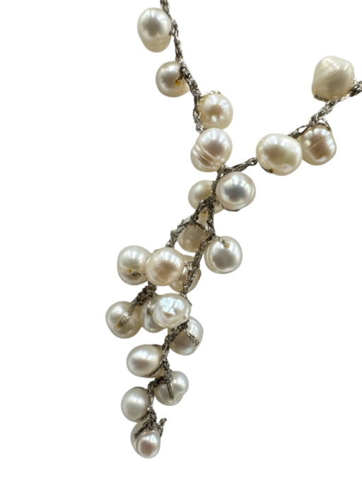 No Brand Silver & Pearl 925 Beaded Pearls silver hardware Cluster Necklace Silver & Pearl