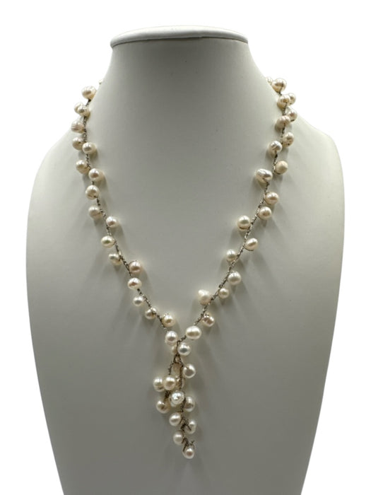 No Brand Silver & Pearl 925 Beaded Pearls silver hardware Cluster Necklace Silver & Pearl