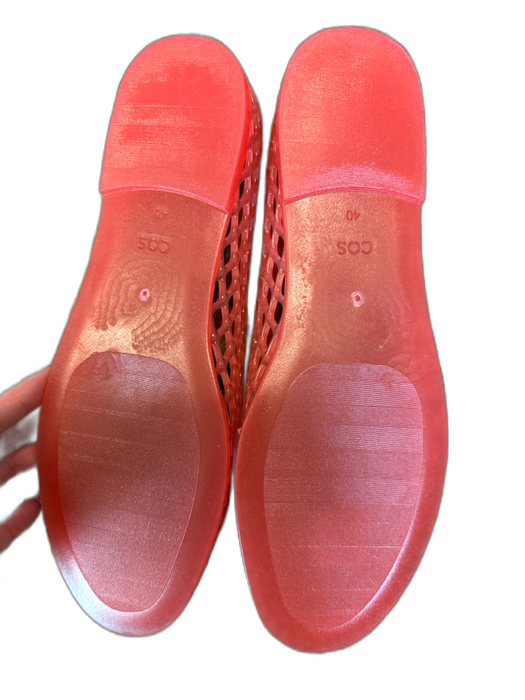 COS Shoe Size 40 Pink Rubber Cut Outs Jelly Flats Pink / 40