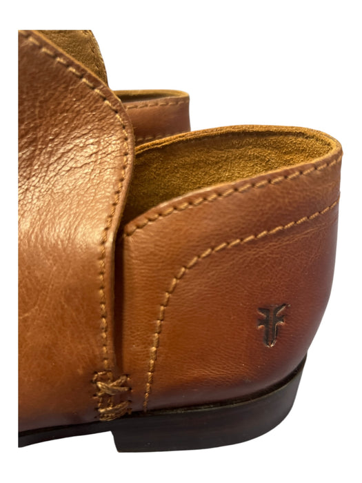 Frye Shoe Size 6 Black Leather Side Zip Round Almond Toe silver hardware Boots Black / 6