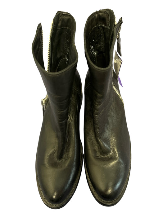 Frye Shoe Size 6 Brown Leather round toe Slip On Low Ankle Logo Boots Brown / 6