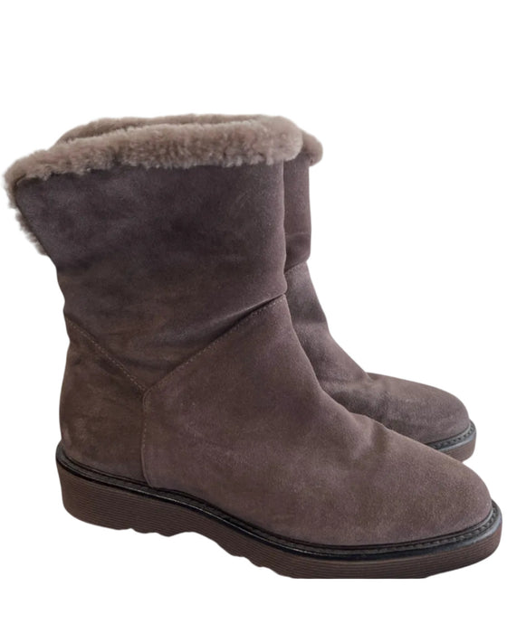 Aquatalia Shoe Size 6 Brown Leather Upper Suede Fur Lined Almond Toe Boots Brown / 6