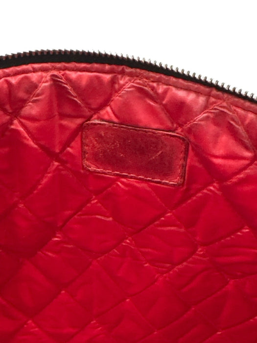 Chanel Black, White, Multi Leather Diamond All Over Print Zip closure Bag Black, White, Multi / S