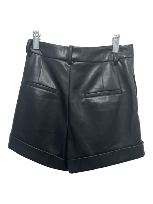 Cami NYC Size 0 Black Polyurethane Blend Hook & Zip Pleated cuff Shorts Black / 0