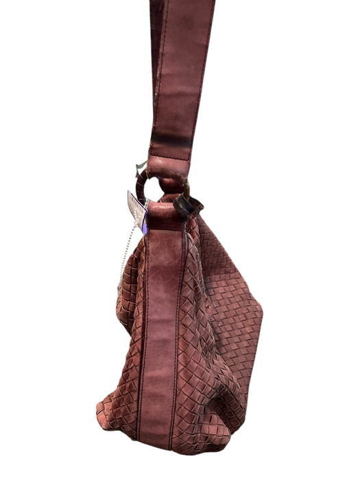 Bottega Veneta Burgundy Leather Woven Shoulder & Crossbody Straps Top Zip Bag Burgundy / Medium