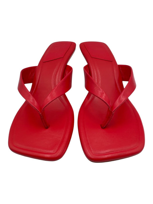 Gianni Bini Shoe Size 8 Red Square Toe Thong Kitten Heel Sandals Red / 8